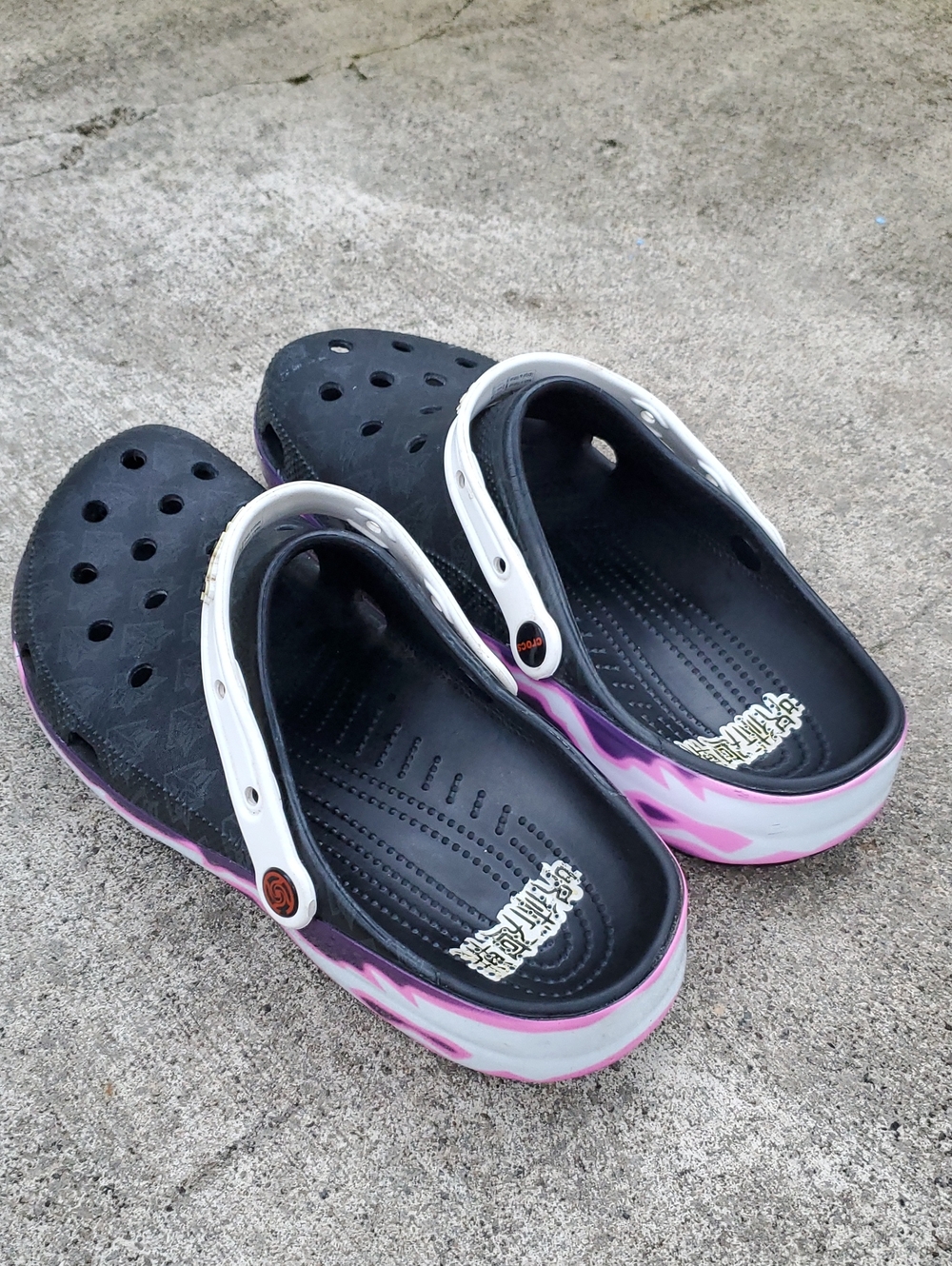 Crocs Jujutsu Kaisen Size 12